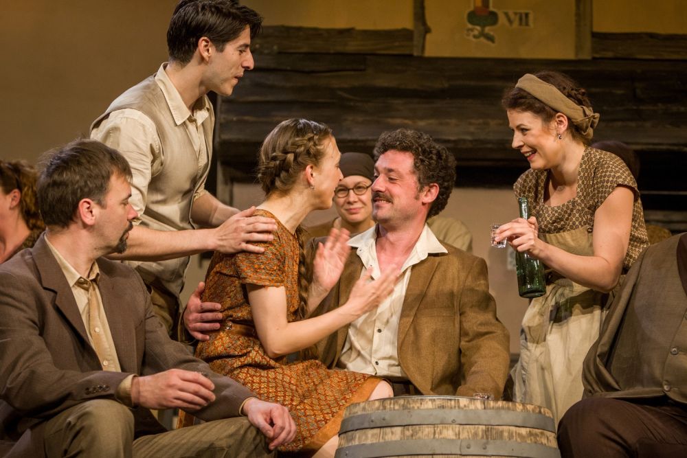 szhely a falu rossza meszaroszsolt