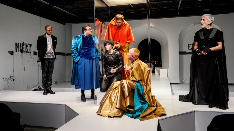 kepatmeretezes hu jeannedarc ea 01 domolky daniel PRINT 017