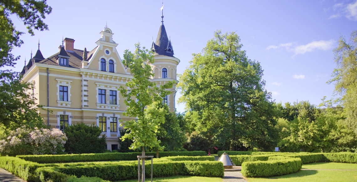 Kebbelvilla Sommeransicht Burger